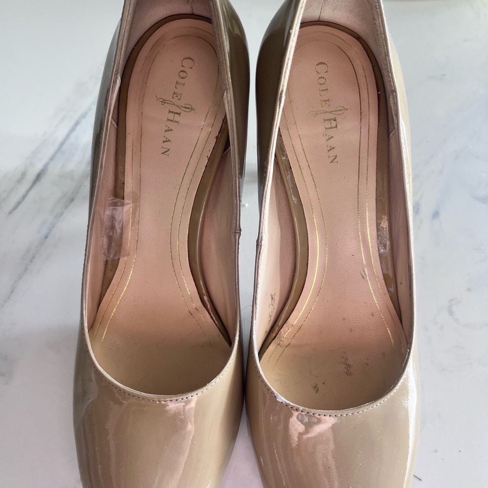 Cole Haan Beige Patent Leather Block Heel Pumps Nike Air